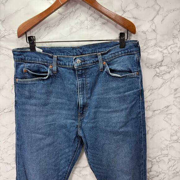 Levi’s Men’s Jeans Size 38X30 Straight Leg Denim Leather Tag # H564 - Picture 4 of 8